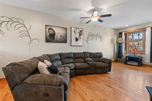 201 E Magnolia Dr, Belgrade, MT, 59714-9263 | Card Image