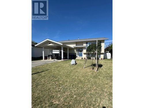 913 24th Ave N, Cranbrook, BC, V1C6G8 | Card Image