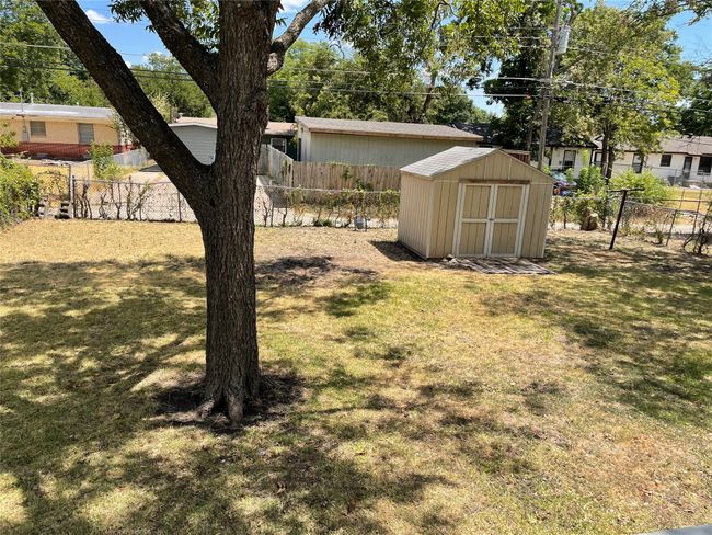 2430 Dunloe Ave, House other with 3 bedrooms, 1 bathrooms and null parking in Dallas TX | Image 18