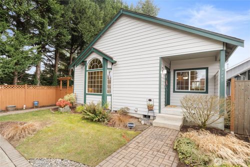 3245 57th Ave Se, Olympia, WA, 98501-8439 | Card Image
