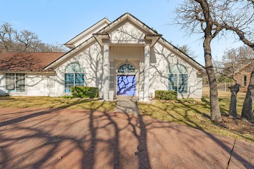 107 Sandra Palmer St, Stephenville, TX, 76401-5925 | Card Image