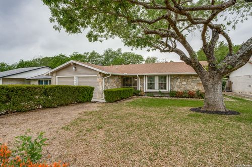 8343 Ballantrae, San Antonio, TX, 78239-2903 | Card Image