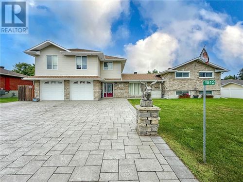 1512 Dominion Dr, Hanmer, ON, P3P1A7 | Card Image