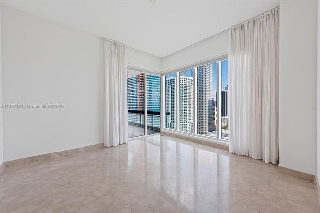 APT-2201 - 900 Brickell Key Blvd, Condo with 3 bedrooms, 4 bathrooms and null parking in Miami FL | Image 4