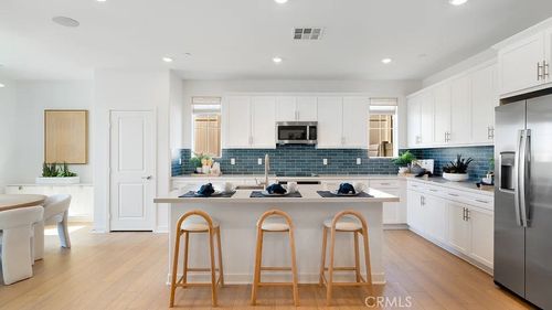 1708 Eagle Rd, Rialto, CA, 92376-2330 | Card Image