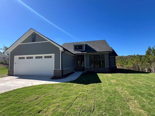 140 Gumm Cemetery Rd Ne, Milledgeville, GA, 31061-9013 | Card Image