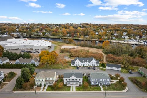 b-52 Prospect St, Pawcatuck, CT, 06379-2237 | Card Image