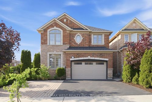127 Ozner Cres, Woodbridge, ON, L4H0G1 | Card Image
