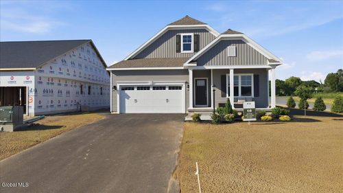 1 Clover Leaf Dr, Halfmoon, NY, 12065-4680 | Card Image