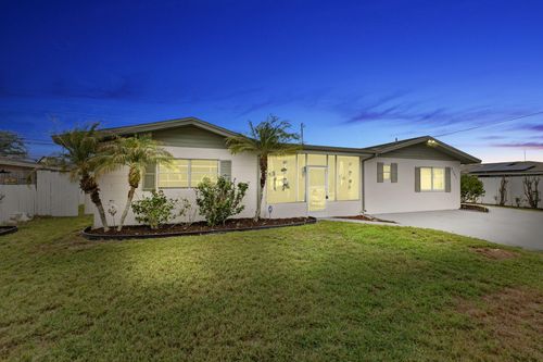 2503 Chesterfield Dr, Fort Pierce, FL, 34982-5605 | Card Image