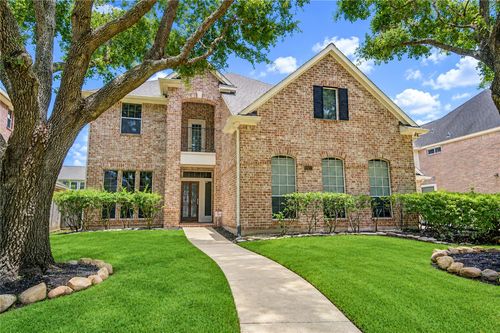 13211 Dusty Grove Ln, Sugar Land, TX, 77498-7425 | Card Image