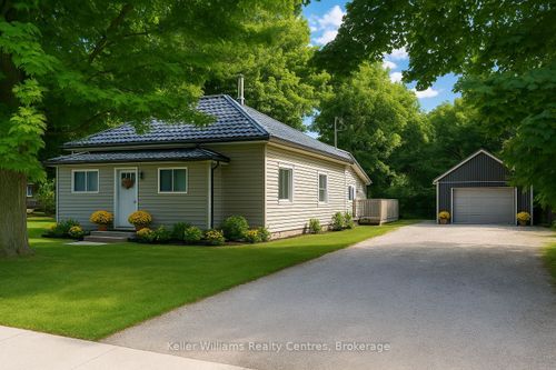 31 Yonge St S, Tara, ON, N0H2N0 | Card Image