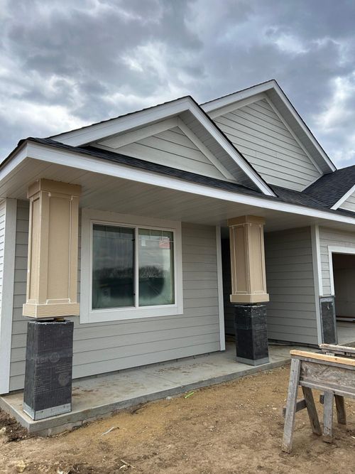 1801 Lynx Pl Se, Pine Island, MN, 55963-2816 | Card Image