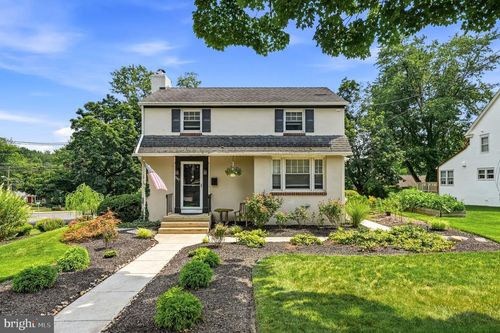 340 Madison Ave, MOORESTOWN, NJ, 08057-3102 | Card Image