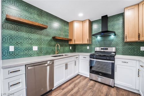 2201 E Piper Ave, North Las Vegas, NV, 89030-1715 | Card Image