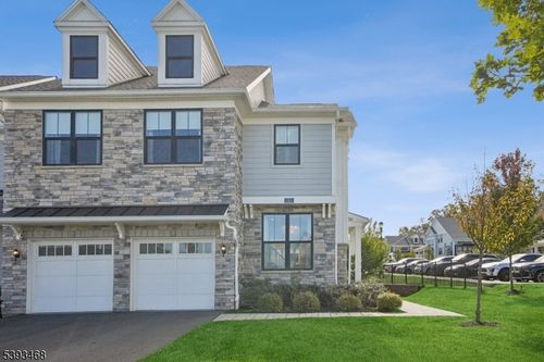 2 Monmouth Rd, Warren, NJ, 07059-2413 | Card Image