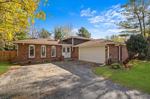 18227 Olde Farm Rd, Lansing, IL, 60438-2553 | Card Image