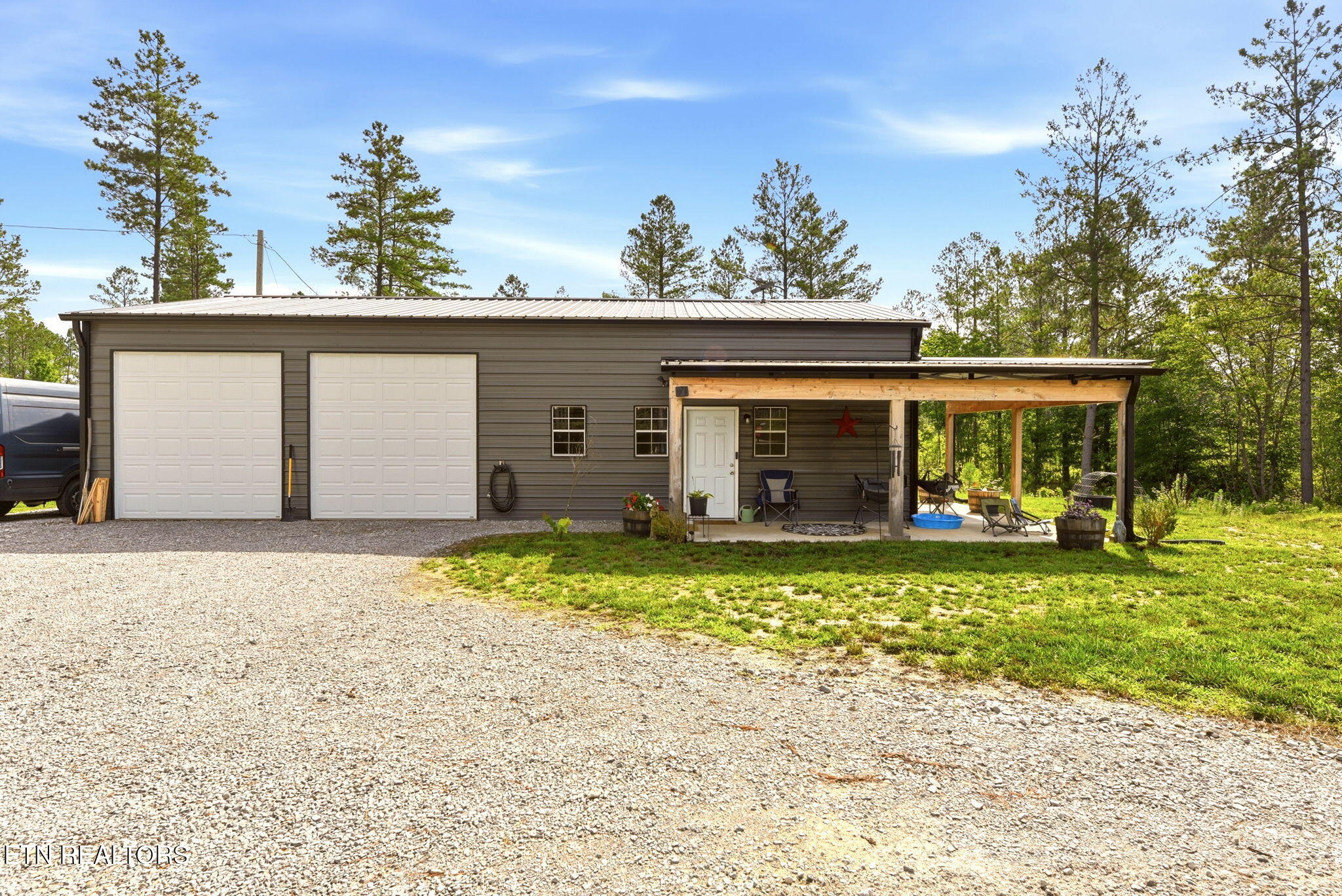 Residential in Sunbright 4