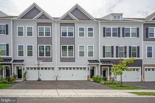 60 Autumn Park Dr, MEDFORD, NJ, 08055-3038 | Card Image