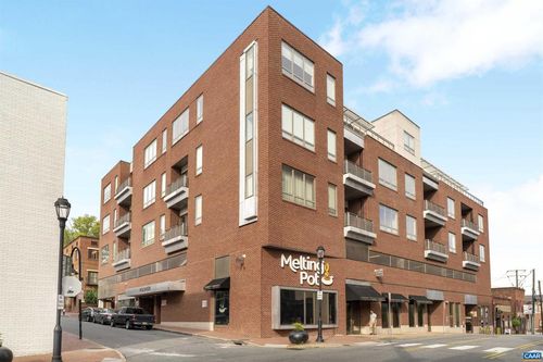 apt-3d-112 5th St Se, CHARLOTTESVILLE, VA, 22902-5491 | Card Image