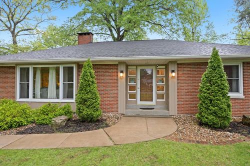 350 Barnett Dr, Edwardsville, IL, 62025-2400 | Card Image