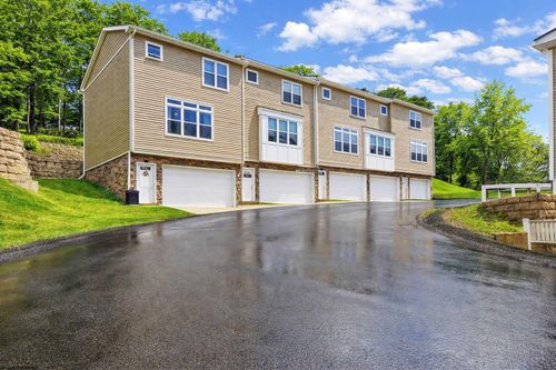108 Pasture Ln, Morgantown, WV, 26505-8405 | Card Image
