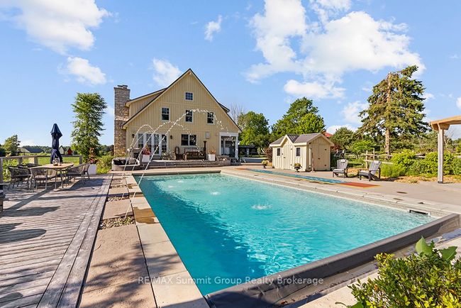 385073 4 Th Concession A, Home with 5 bedrooms, 6 bathrooms and 16 parking in Municipality Of Grey Highlands ON | Image 35