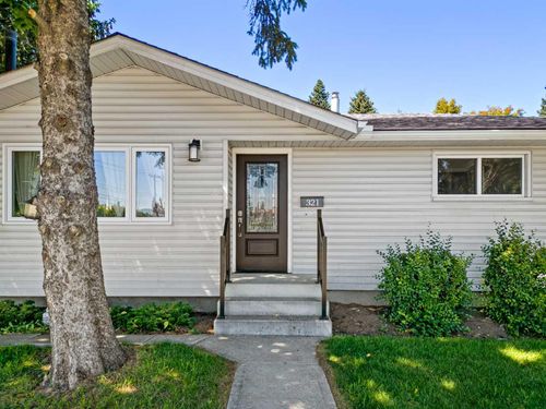 321 Haddon Rd Sw, Calgary, AB, T2V2Z4 | Card Image