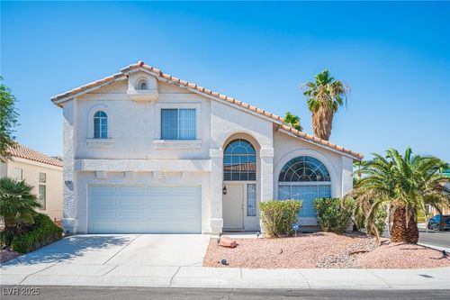 8708 Western Saddle Ave, Las Vegas, NV, 89129-7235 | Card Image