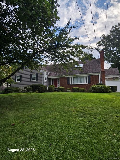 60 Ramona Ct, New Rochelle, NY, 10804-1909 | Card Image