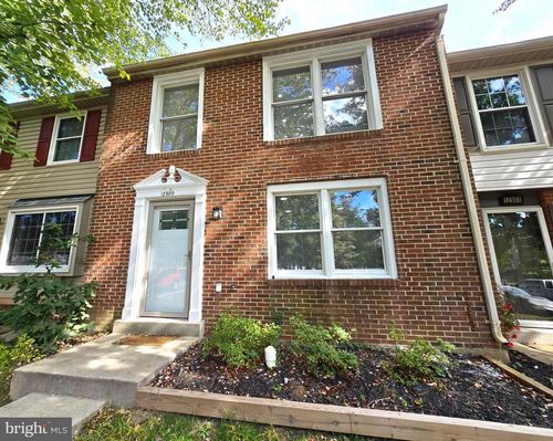 12899 Bjork Ln, WOODBRIDGE, VA, 22192-6422 | Card Image