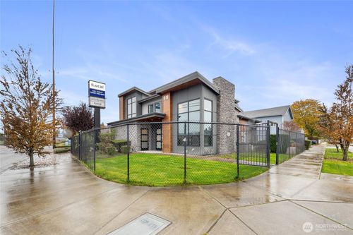 918 A Street Se, Auburn, WA, 98002 | Card Image
