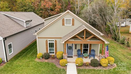 226 Hickory St, Locust, NC, 28097-9416 | Card Image