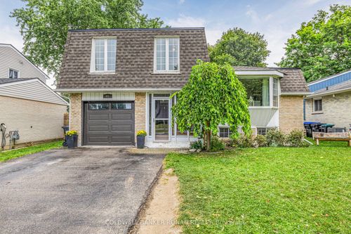 61 The Boulevard, New Tecumseth, ON, L0G1W0 | Card Image
