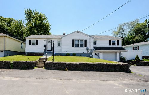 869 Washington Avenue Ext, Waterbury, CT, 06708-3605 | Card Image