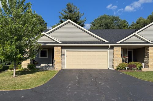 5723 Jackies Dr, Loves Park, IL, 61111-3436 | Card Image