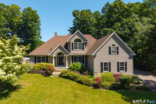 58 Featherbed Ln, Branford, CT, 06405-6119 | Card Image