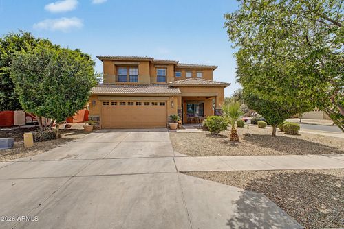 9231 W Raymond St, Tolleson, AZ, 85353-4212 | Card Image