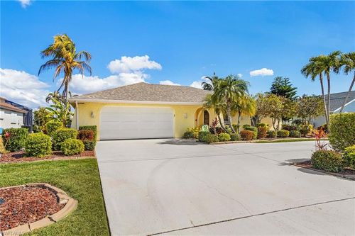 4215 Sw 13th Ave, Cape Coral, FL, 33914-5661 | Card Image