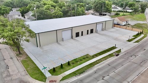 1302 S Washington Ave, Wichita, KS, 67211-3444 | Card Image