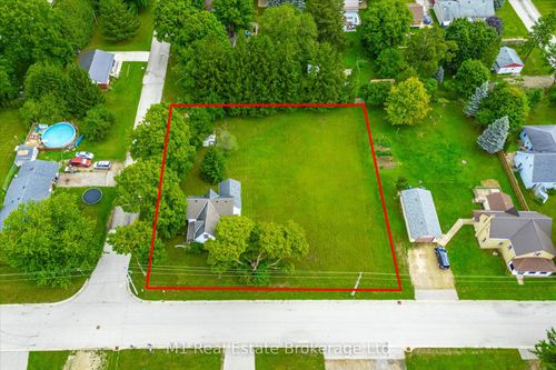 25 Ann St S, Clifford, ON, N0G1M0 | Card Image