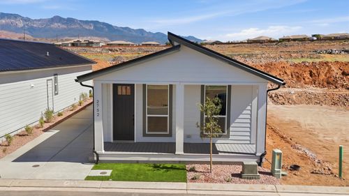 2752 W Crestview Ln, Hurricane, UT, 84737 | Card Image