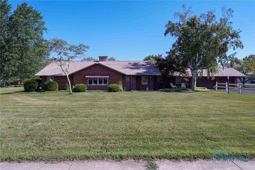1330 6th St, Findlay, OH, 45840-6561 | Card Image