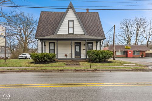 421 N State St, Greenfield, IN, 46140-3612 | Card Image