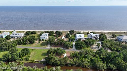 7205 Belle Fontaine Dr, Ocean Springs, MS, 39564-8487 | Card Image