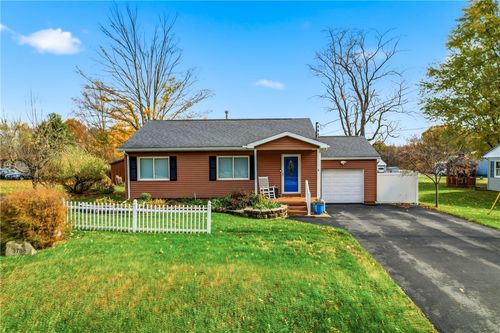 3788 N Hermitage Rd, Transfer, PA, 16154-1822 | Card Image