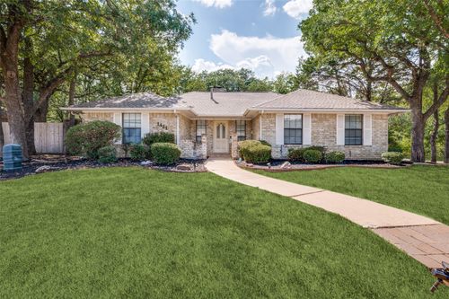 1421 Briarwood St, Denton, TX, 76209-3558 | Card Image