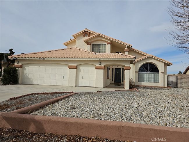 27600 Silver Lakes Pkwy, House other with 4 bedrooms, 3 bathrooms and 2 parking in Helendale CA | Image 43