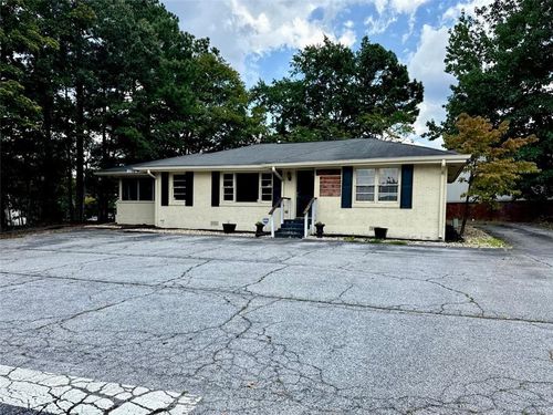 5464 Five Forks Trickum Rd, Stone Mountain, GA, 30087-3028 | Card Image