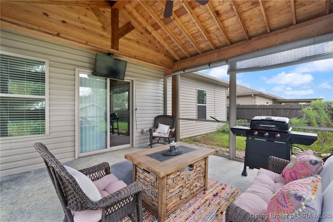 5613 Nature Vw, Home with 3 bedrooms, 2 bathrooms and null parking in Memphis IN | Image 18
